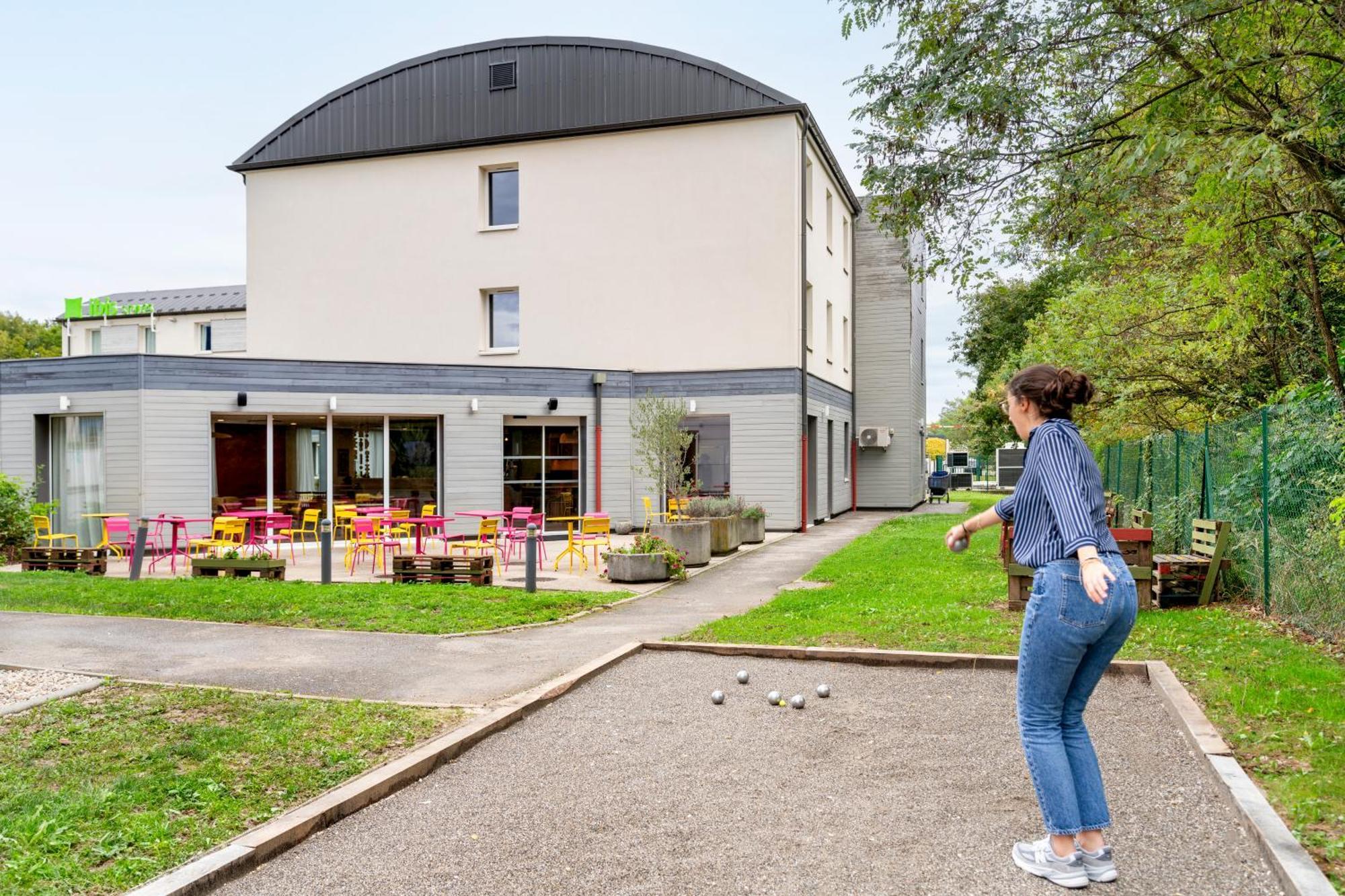 Ibis Styles Prevessin Geneve Aeroport Hotell Eksteriør bilde