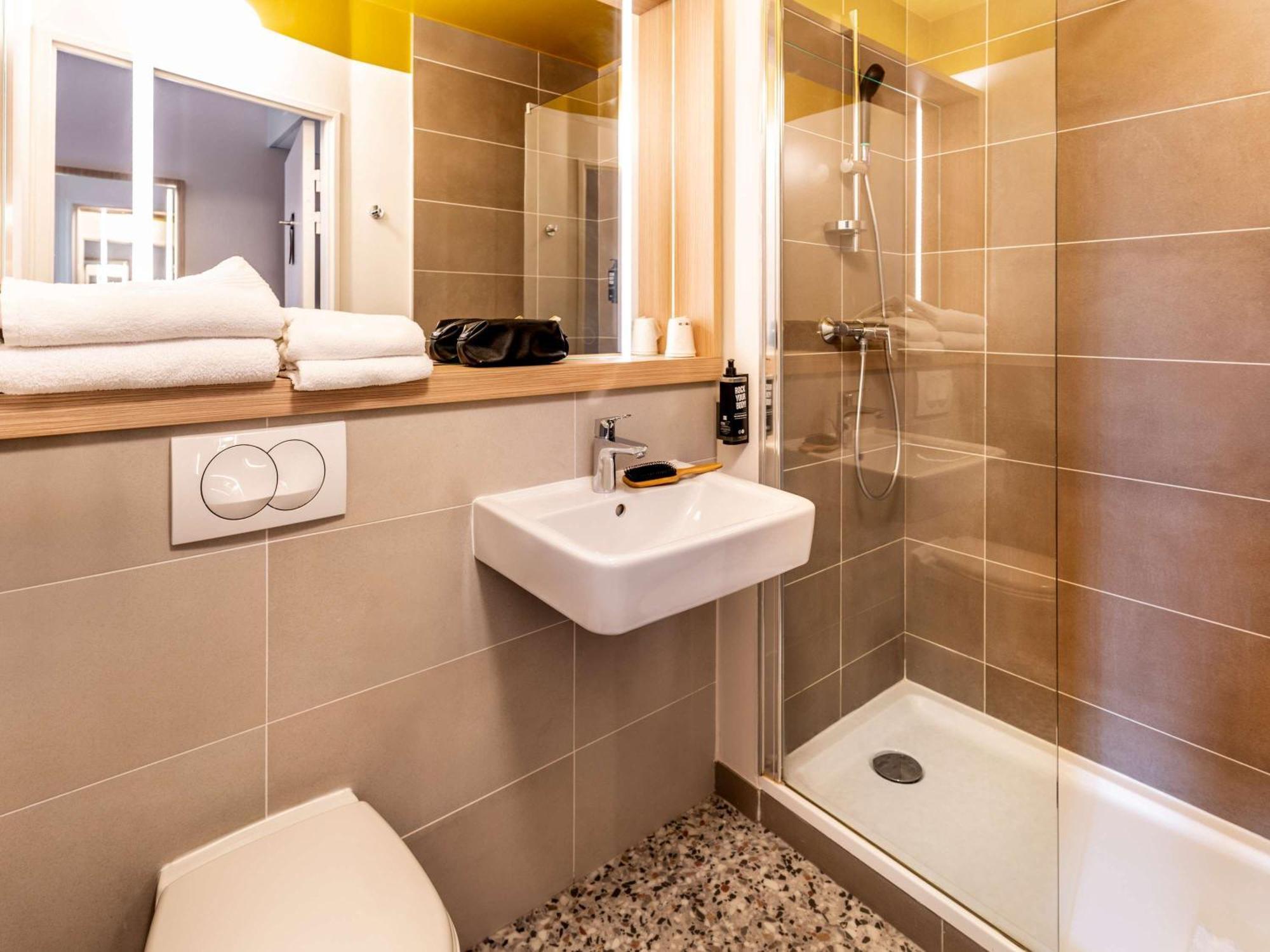 Ibis Styles Prevessin Geneve Aeroport Hotell Eksteriør bilde